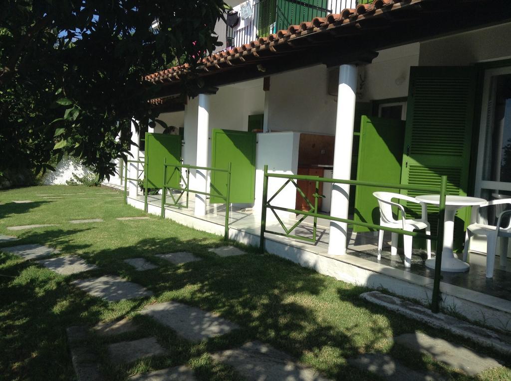 Villa Yiannis (Adults Only) Megali Ammos  Buitenkant foto